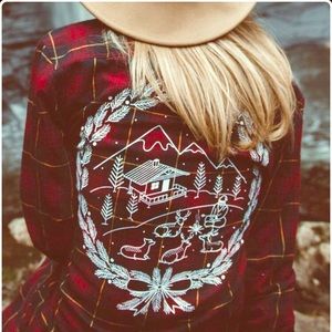 Ladies Graphic Button Up Plaid Size Md